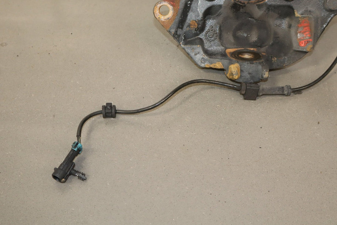 2002 Cadillac Escalade Luxury Left Front Spindle