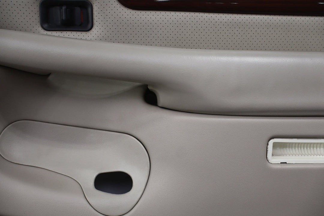 2002 Cadillac Escalade Luxury Right Rear Door Trim Panel Shale 152