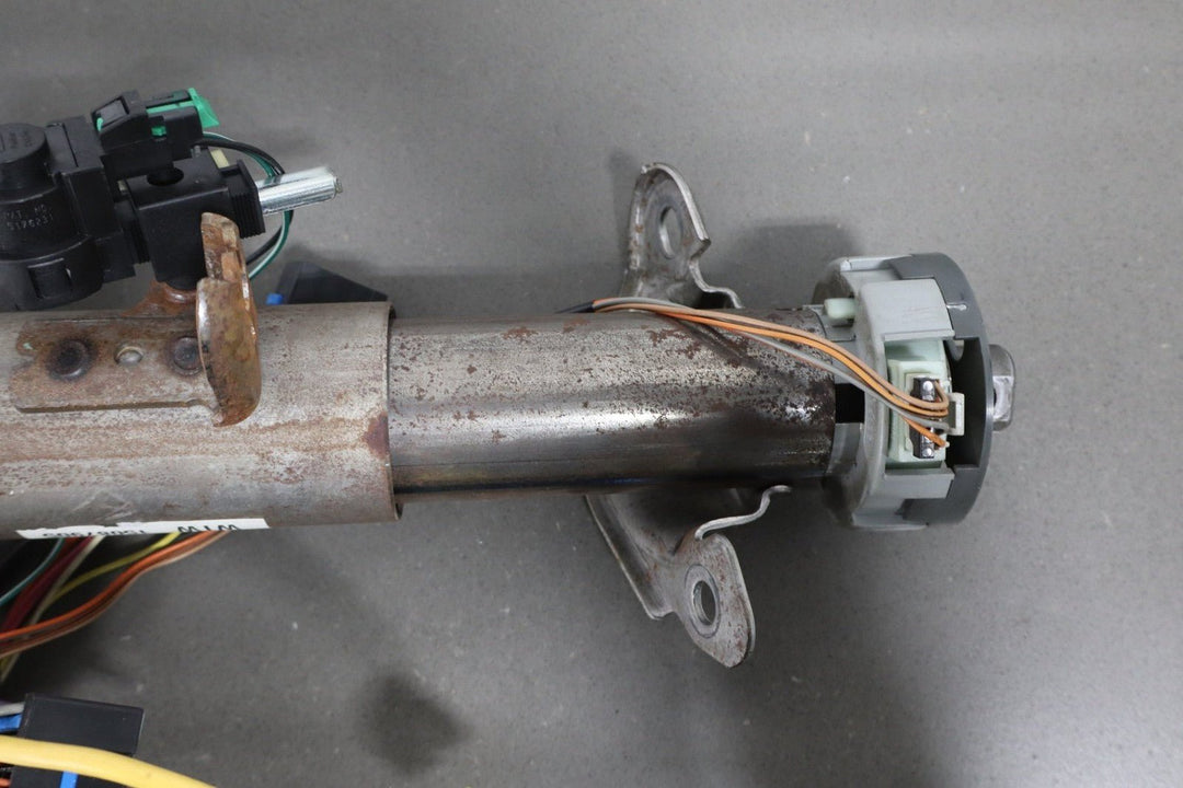 2002 Cadillac Escalade Luxury Steering Column