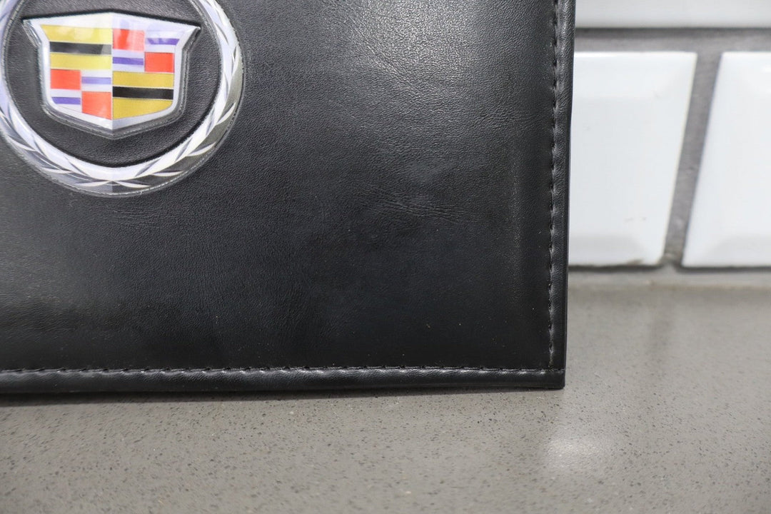2002 Cadillac Escalade Owners Handbook OEM