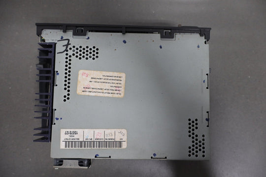 2002 Cadillac Escalade Radio AM/FM Cassette 15073127 OEM