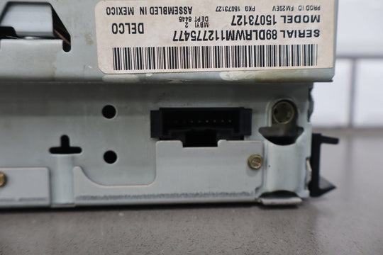 2002 Cadillac Escalade Radio AM/FM Cassette 15073127 OEM