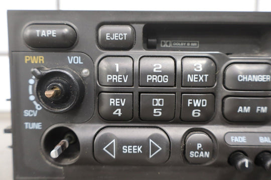2002 Cadillac Escalade Radio AM/FM Cassette 15073127 OEM