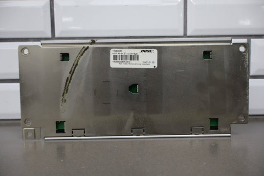2002 Cadillac Escalade Radio Amplifier OEM