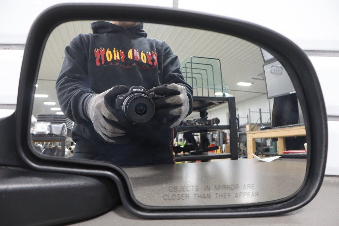 2002 Cadillac Escalade Right Door Mirror Pewter Metallic 11U