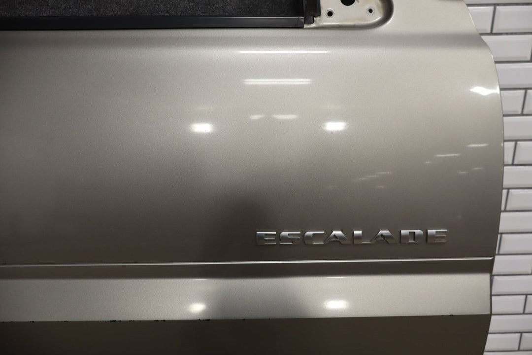 2002 Cadillac Escalade Right Front Door Pewter Metallic 11U