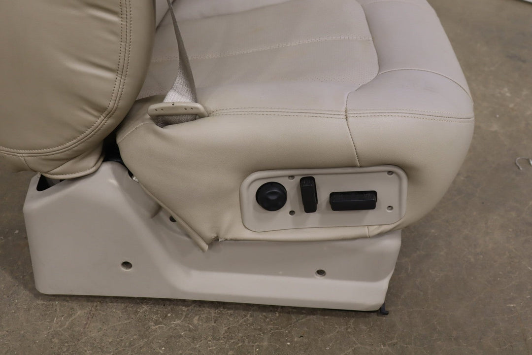2002 Cadillac Escalade Right Front Seat Leather Shale 152