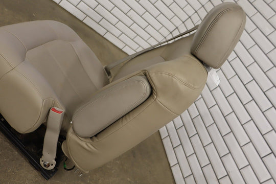 2002 Cadillac Escalade Right Front Seat Leather Shale 152