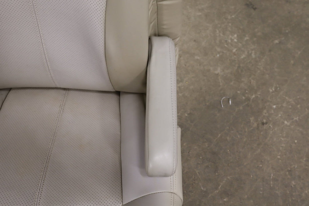 2002 Cadillac Escalade Right Front Seat Leather Shale 152