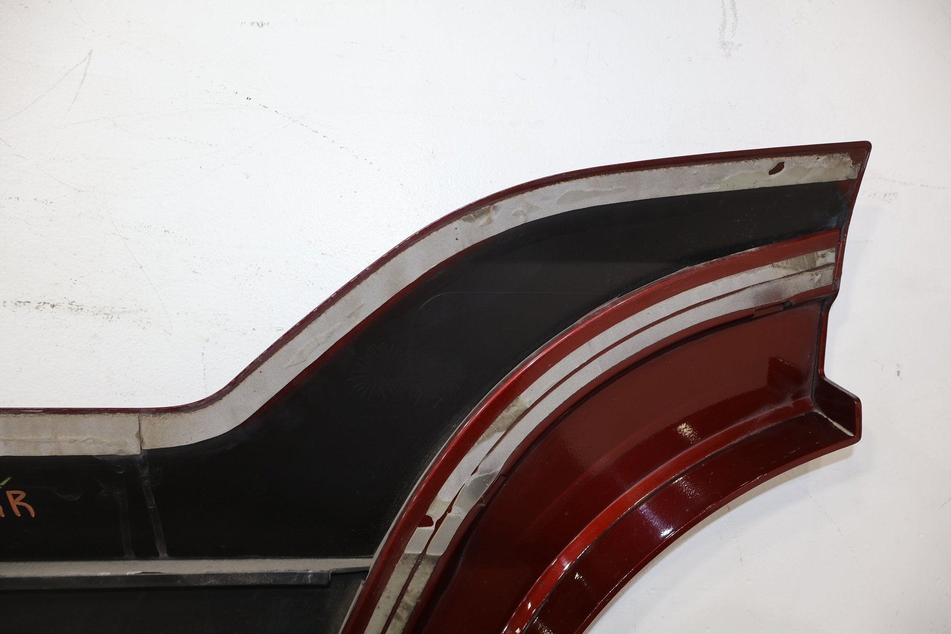 2002 Cadillac Escalade- Right Rear Door Molding