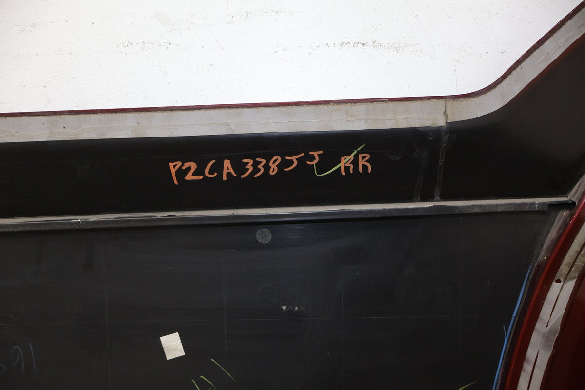 2002 Cadillac Escalade- Right Rear Door Molding