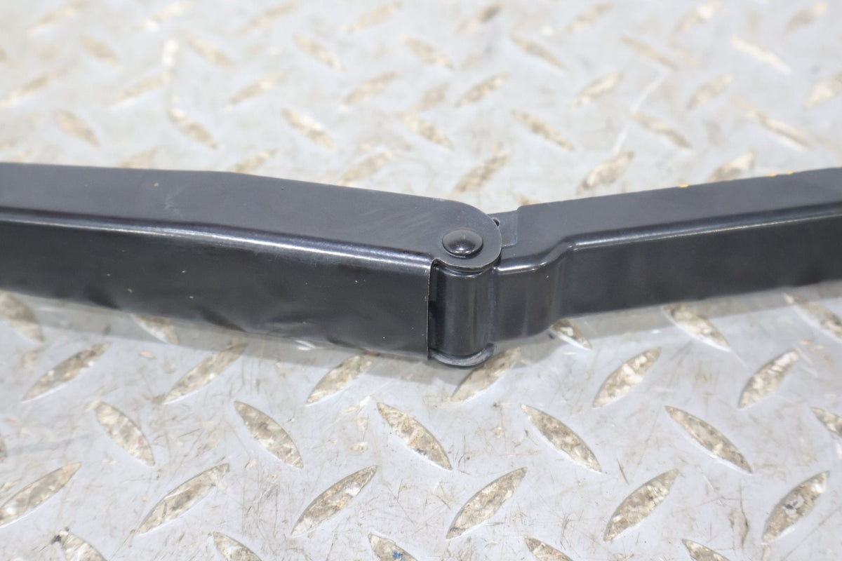 2002 Cadillac Escalade- Wiper Arm
