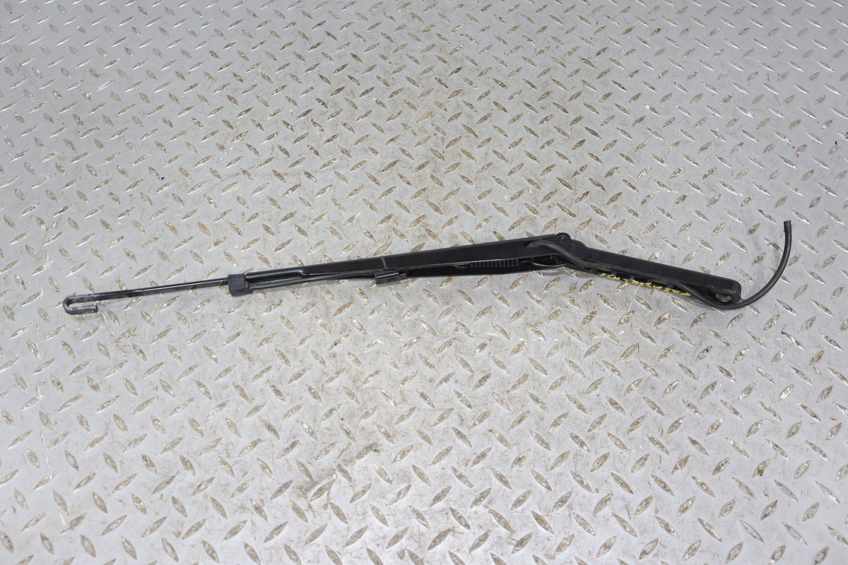 2002 Cadillac Escalade- Wiper Arm