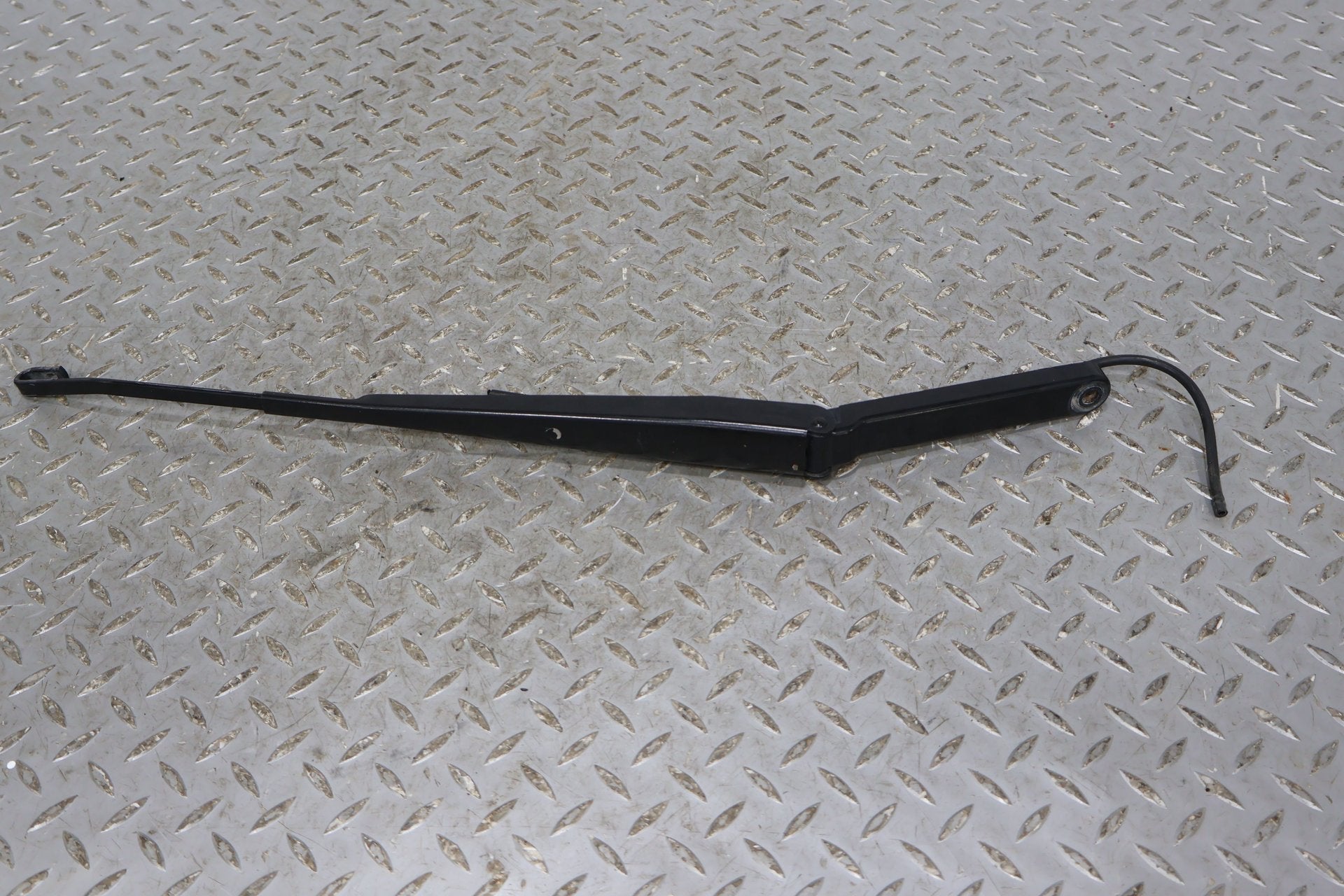 2002 Cadillac Escalade- Wiper Arm
