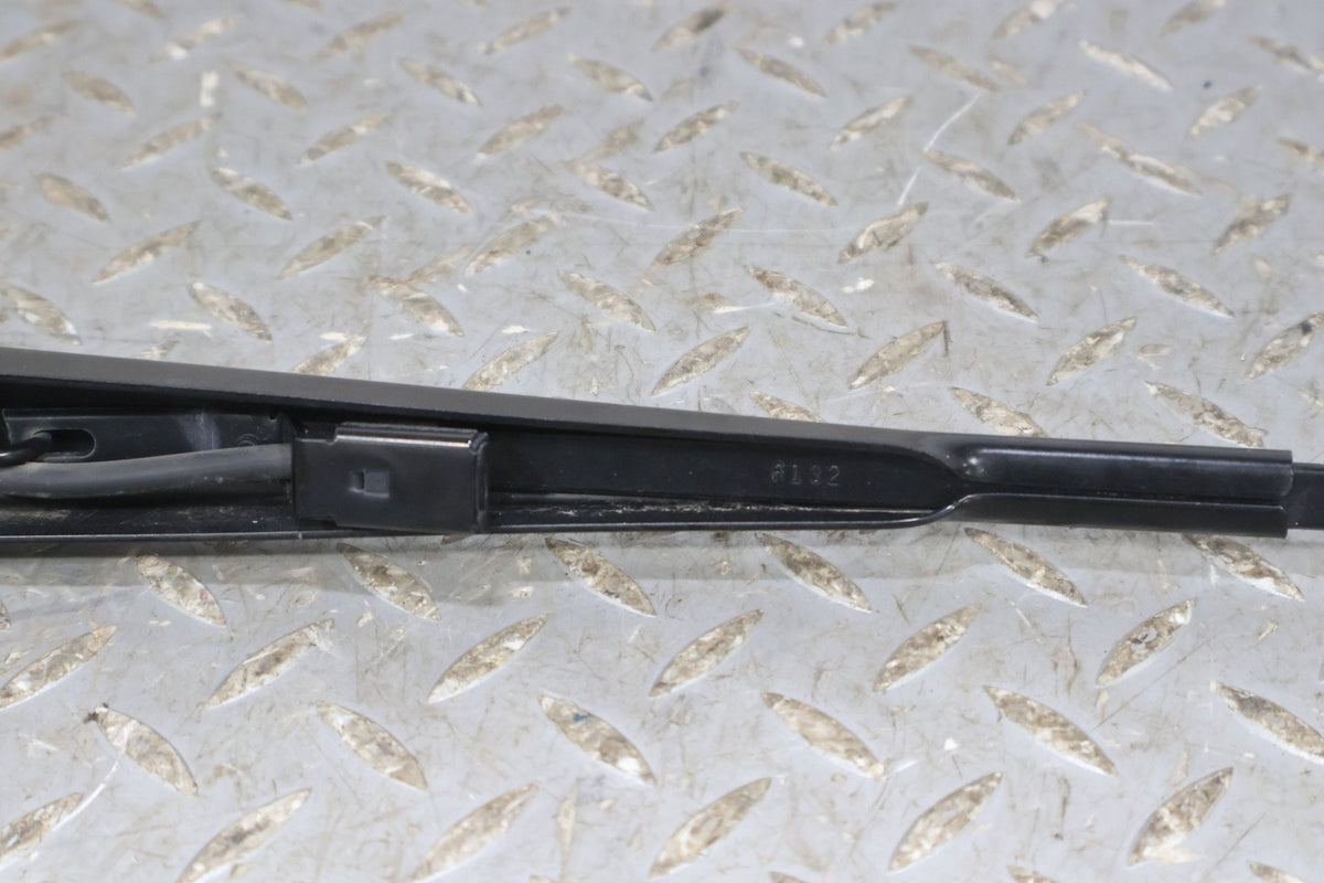 2002 Cadillac Escalade- Wiper Arm