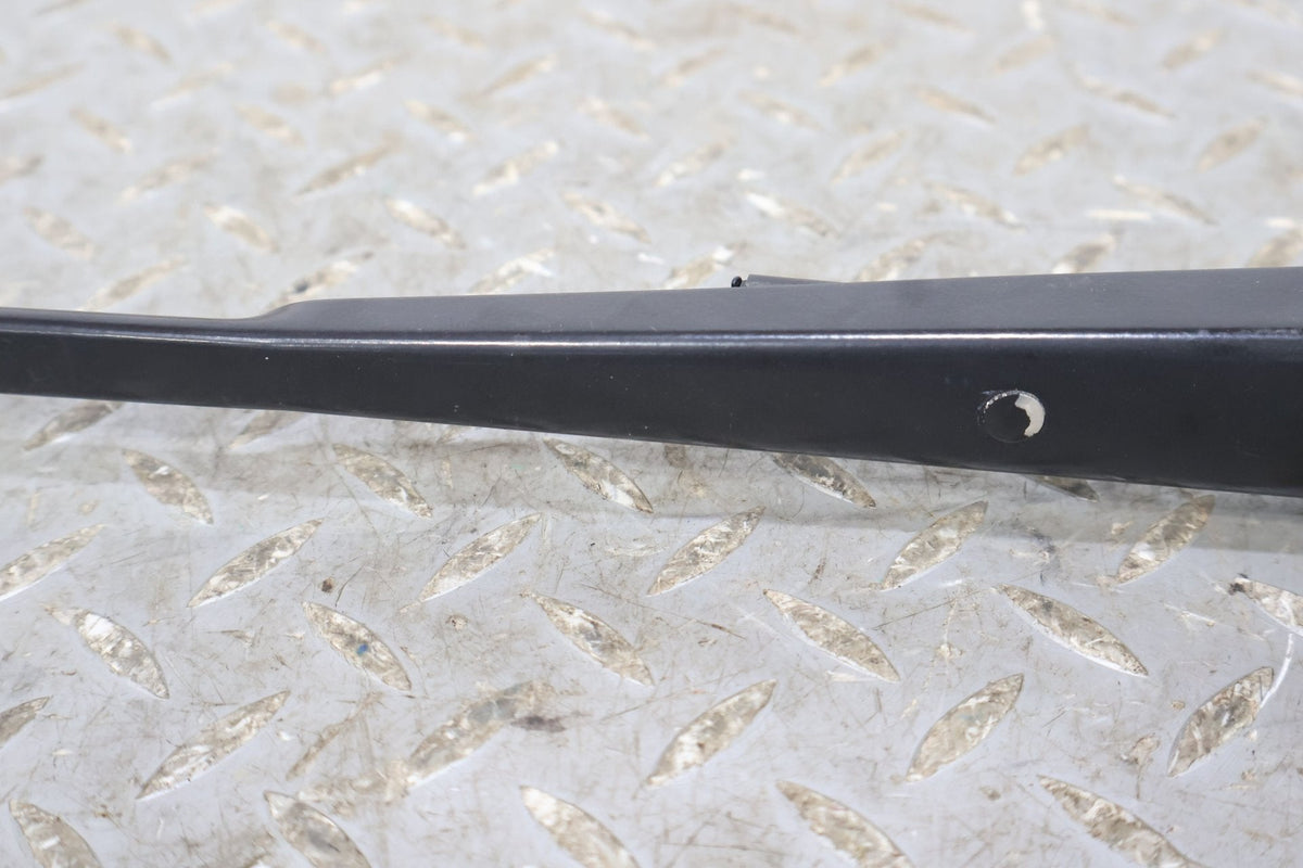 2002 Cadillac Escalade- Wiper Arm