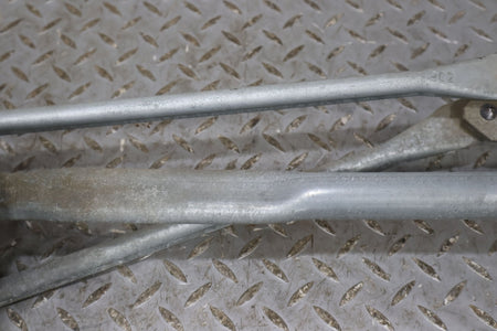2002 Cadillac Escalade- Wiper Linkage