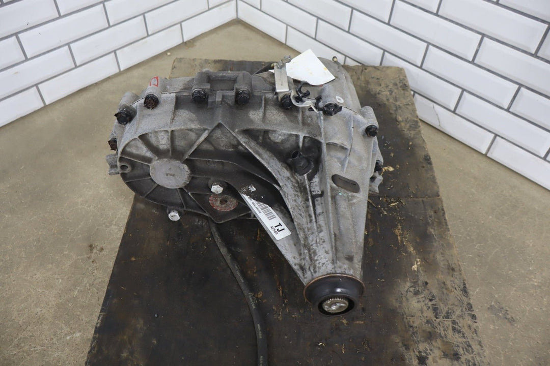 2002 Cadillac Escalade / Yukon Denali Transfer Case OEM AWD
