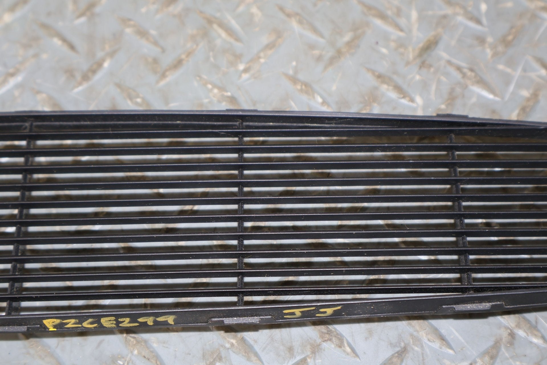 2002 Chevrolet Corvette- Dash Vent