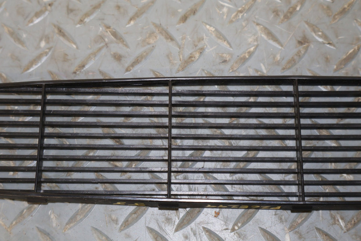 2002 Chevrolet Corvette- Dash Vent