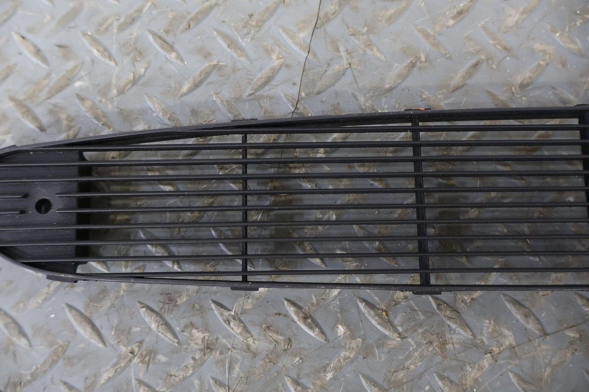 2002 Chevrolet Corvette- Dash Vent