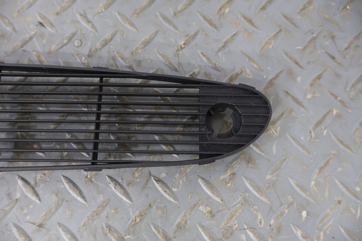 2002 Chevrolet Corvette- Dash Vent
