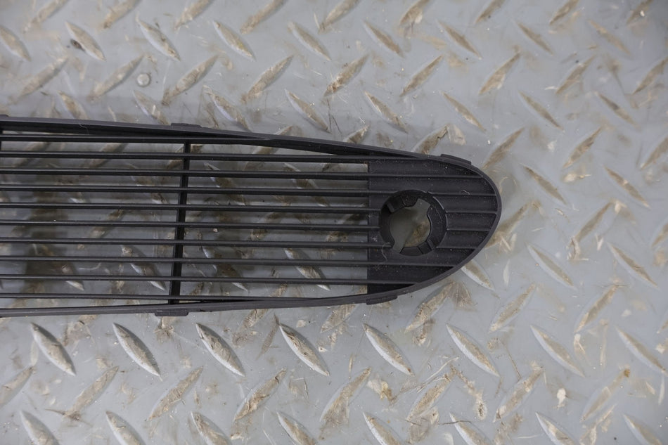 2002 Chevrolet Corvette- Dash Vent