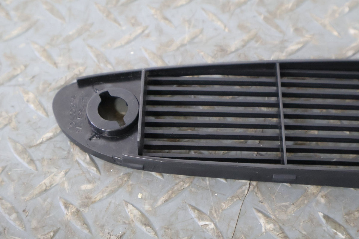 2002 Chevrolet Corvette- Dash Vent