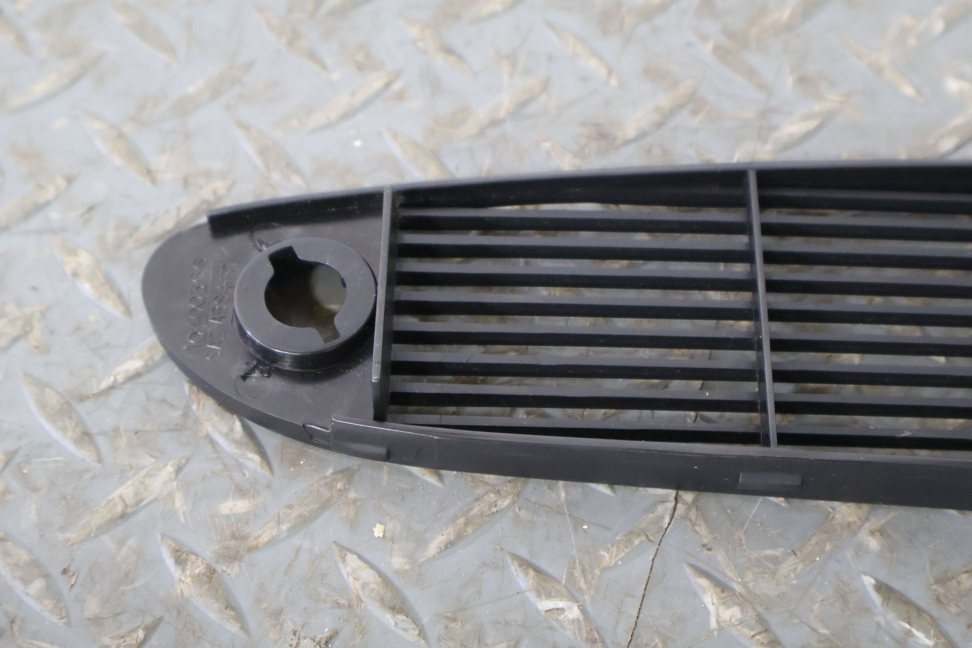 2002 Chevrolet Corvette- Dash Vent
