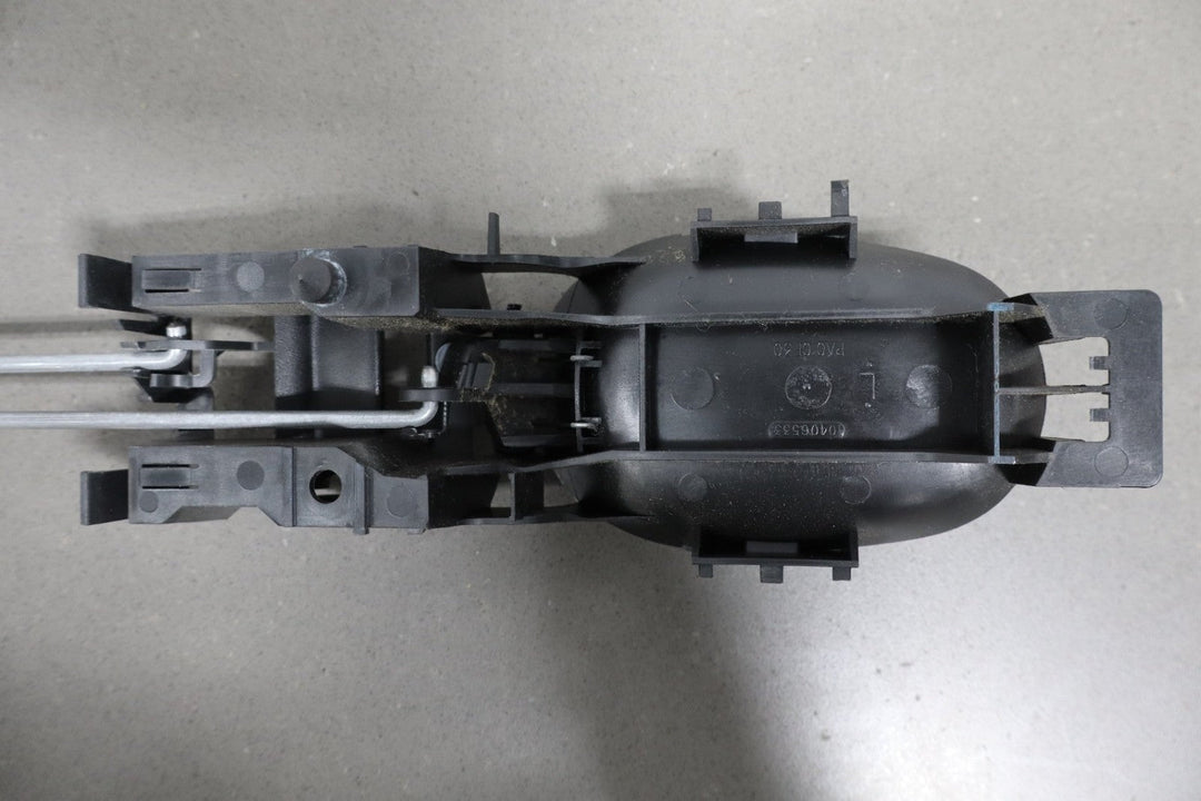 2002 Chevrolet Corvette Left Front Door Latch