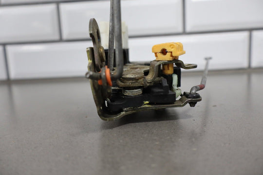 2002 Chevrolet Corvette Left Front Door Latch