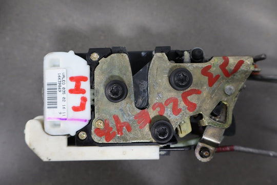 2002 Chevrolet Corvette Left Front Door Latch