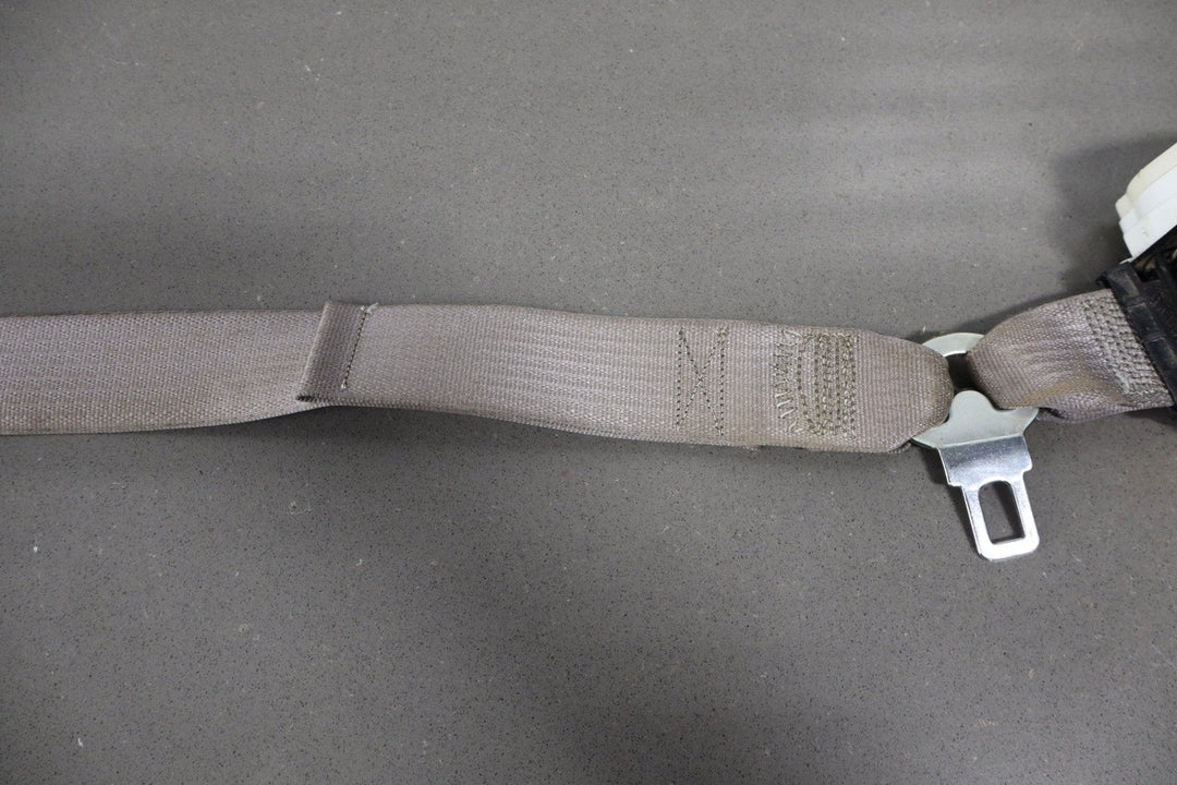 2002 Chevrolet Corvette Left Front Seat Belt Retractor