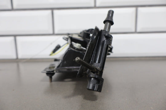 2002 Chevrolet Corvette Lid Latch Pair