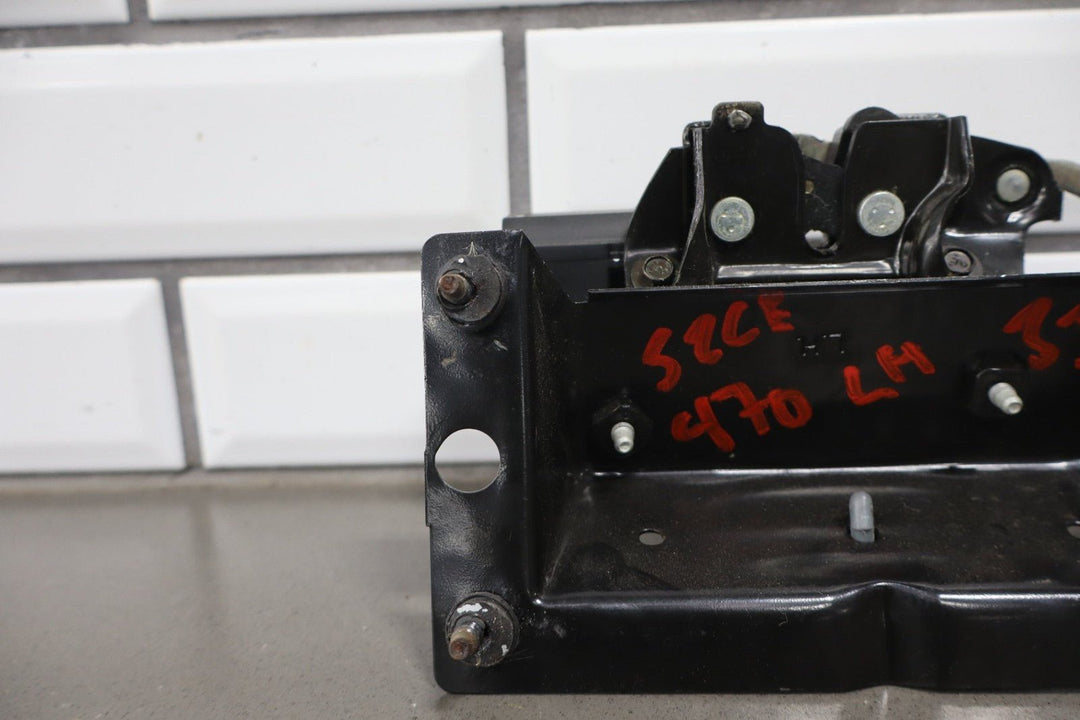 2002 Chevrolet Corvette Lid Latch Pair