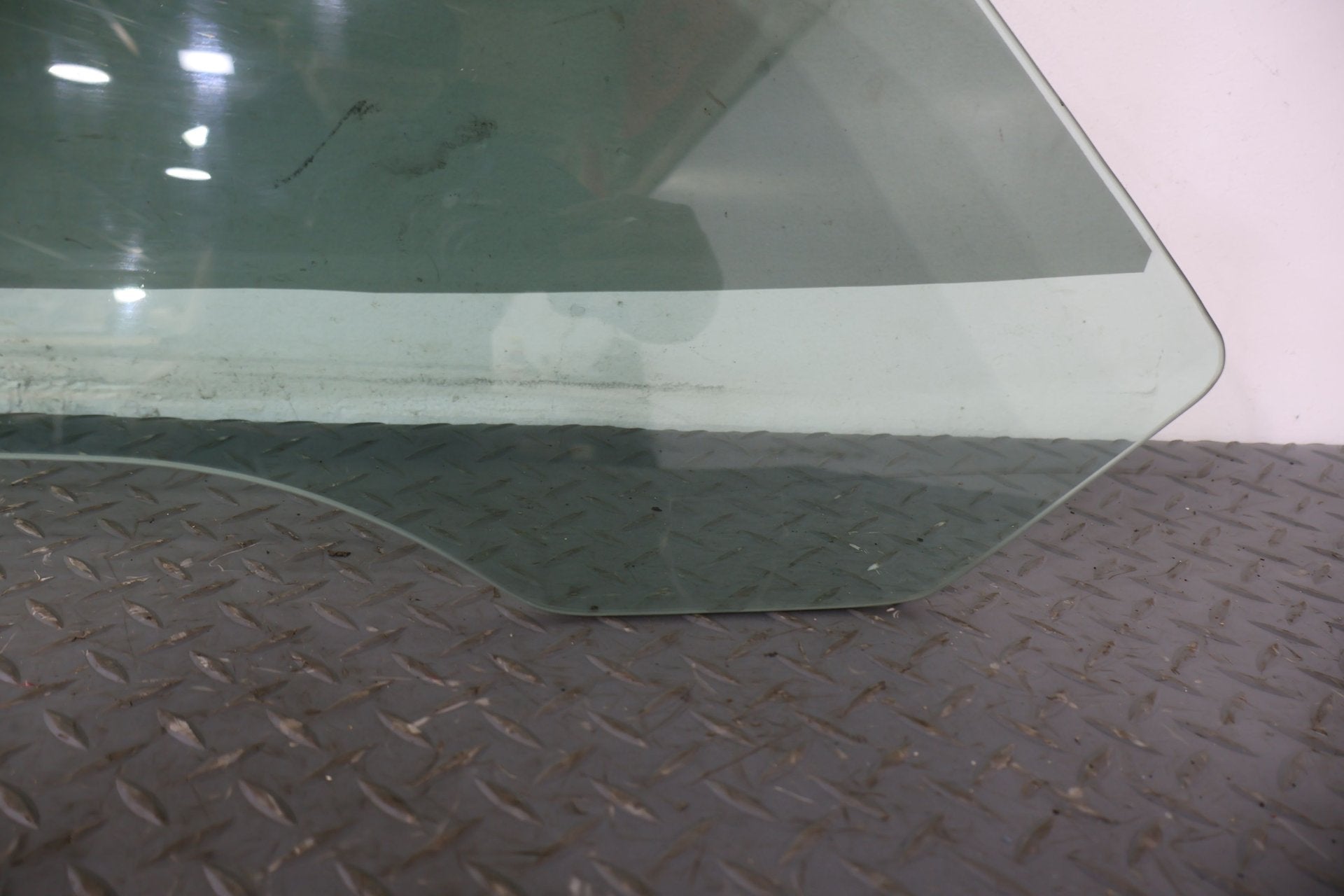 2002 Chevrolet Corvette- Right Front Door Window