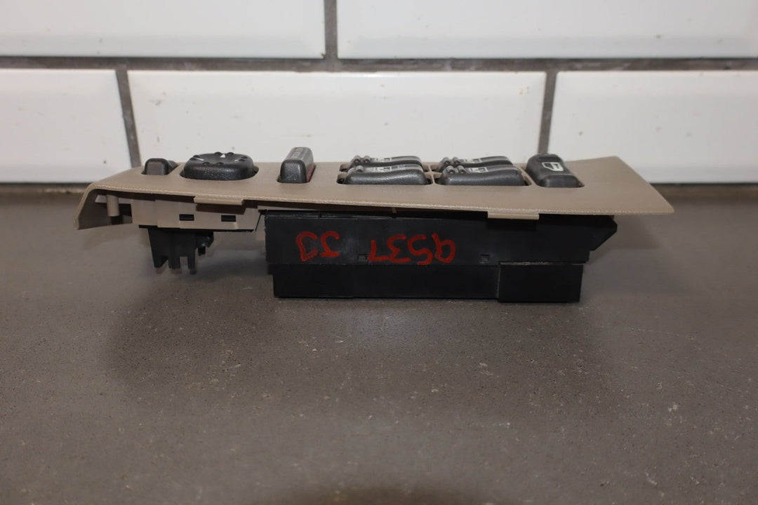 2002 Chevrolet Silverado 2500 Crew Cab Left Front Window Switch OEM
