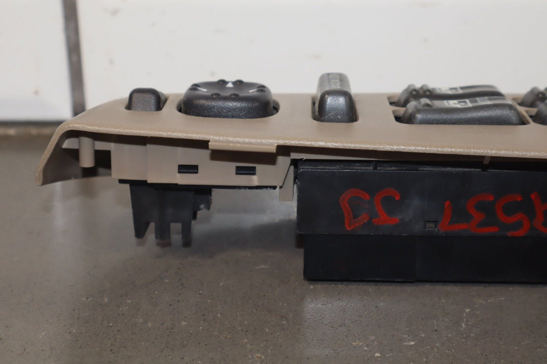 2002 Chevrolet Silverado 2500 Crew Cab Left Front Window Switch OEM
