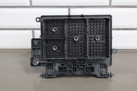 2002 Chevrolet Silverado 2500 GMT800 6.0LL Gasoline Engine Fuse Box 15811689
