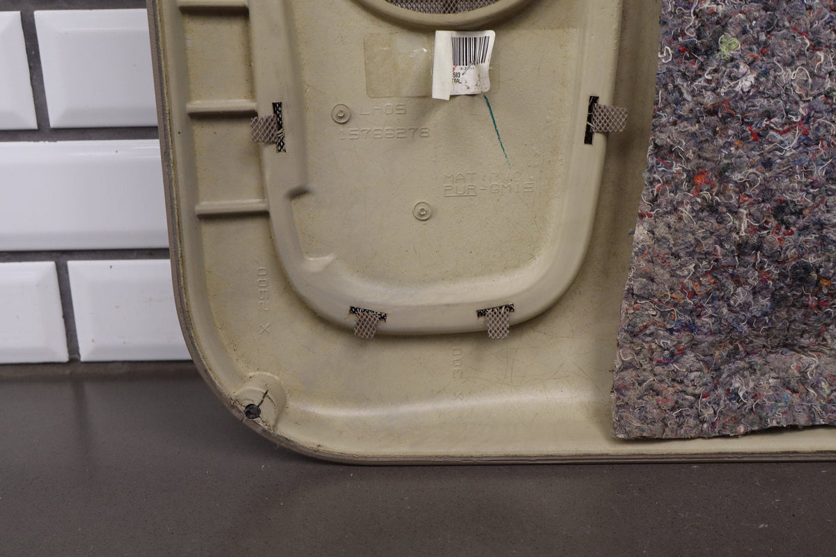 2002 Chevrolet Silverado 2500 HD Left Rear Door Panel Tan 52