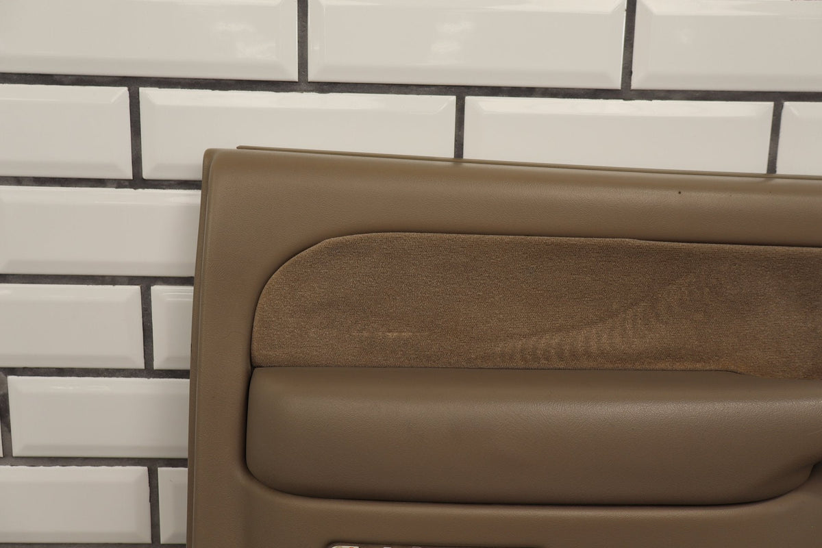 2002 Chevrolet Silverado 2500 HD Left Rear Door Panel Tan 52