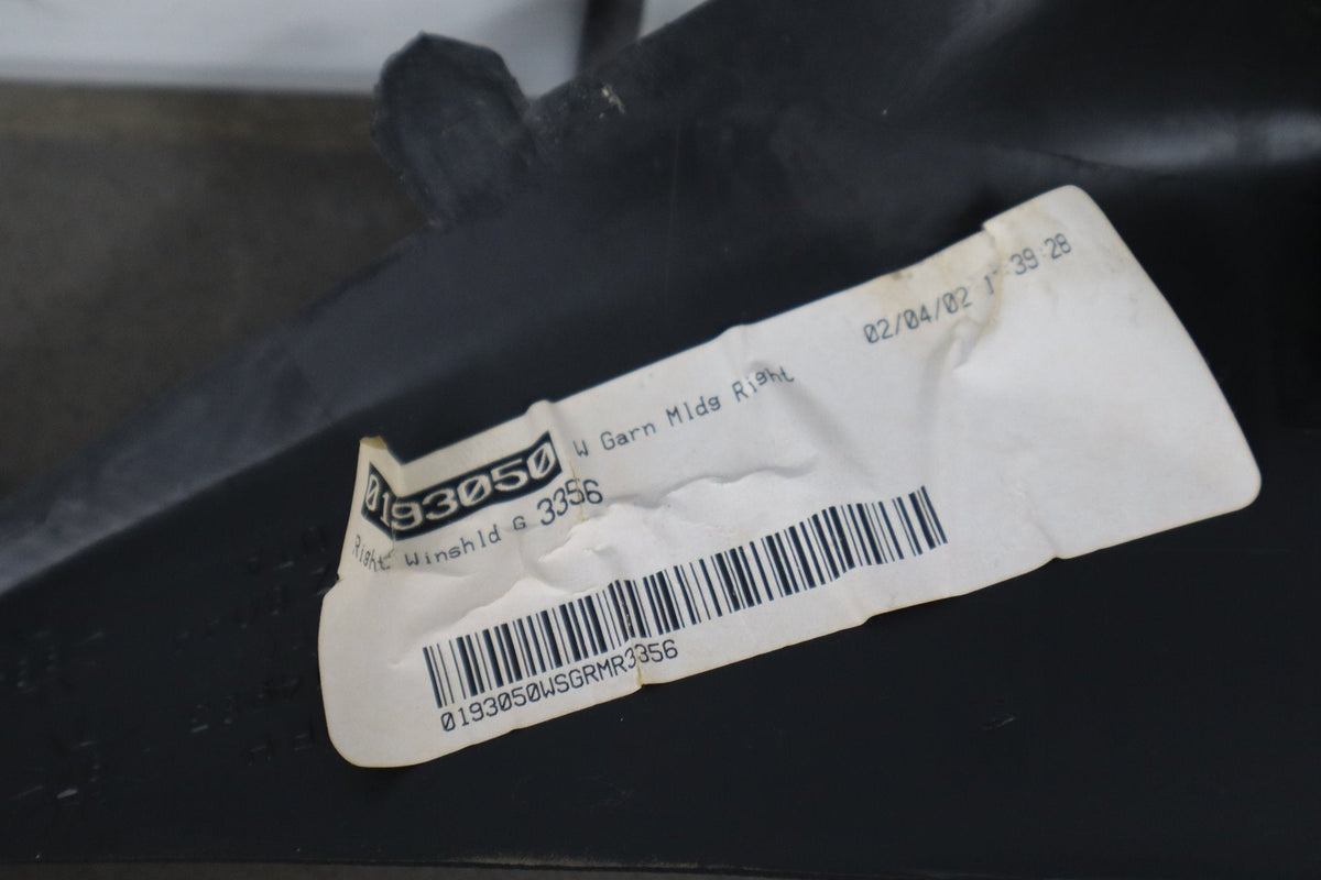 2002 Chevrolet Silverado 2500 Pair A Pillar Trim Graphite 12D