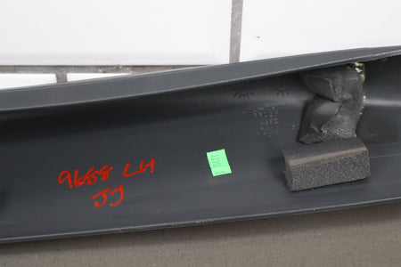 2002 Chevrolet Silverado 2500 Pair A Pillar Trim Graphite 12D