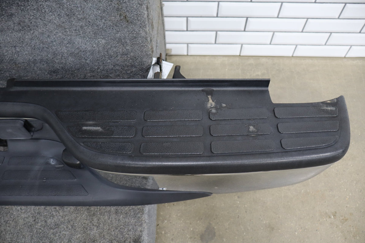 2002 Chevrolet Silverado 2500 Rear Bumper Forest Green 47