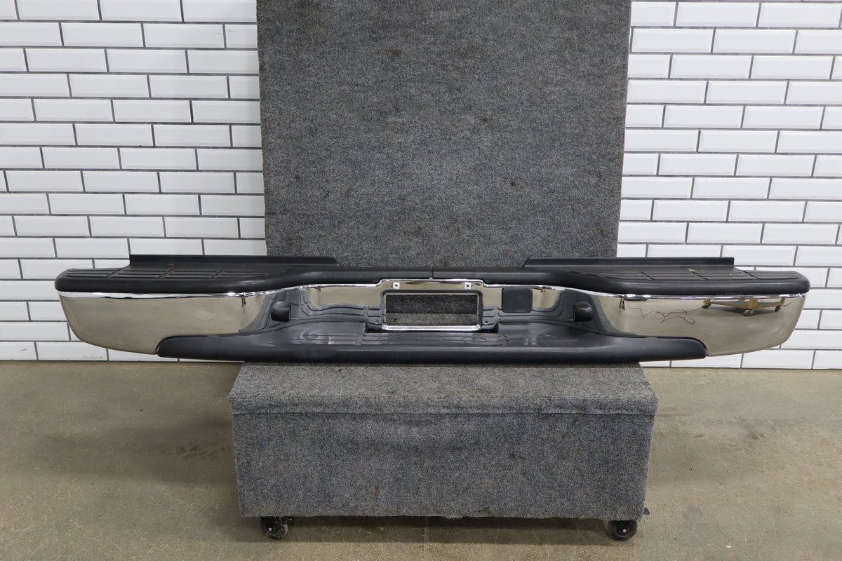 2002 Chevrolet Silverado 2500 Rear Bumper Forest Green 47