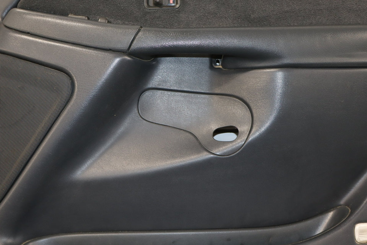 2002 Chevrolet Silverado 2500 Right Front Door Trim Panel Graphite 12