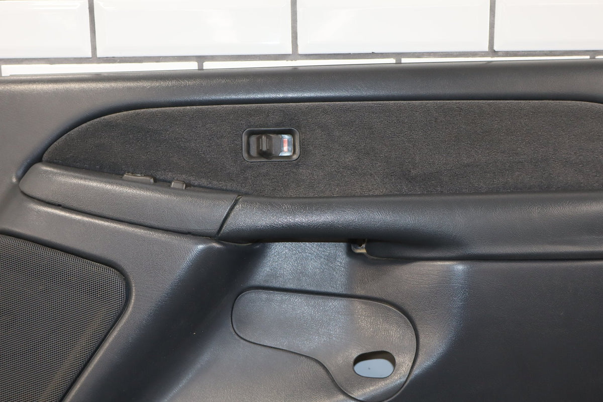 2002 Chevrolet Silverado 2500 Right Front Door Trim Panel Graphite 12