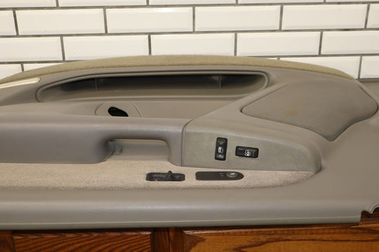 2002 Chevrolet Silverado 2500 Right Front Door Trim Panel Grey 922