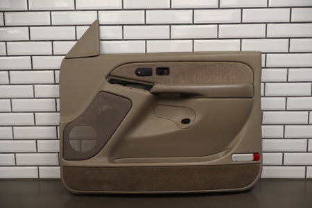 2002 Chevrolet Silverado 2500 Right Front Door Trim Panel Tan 522