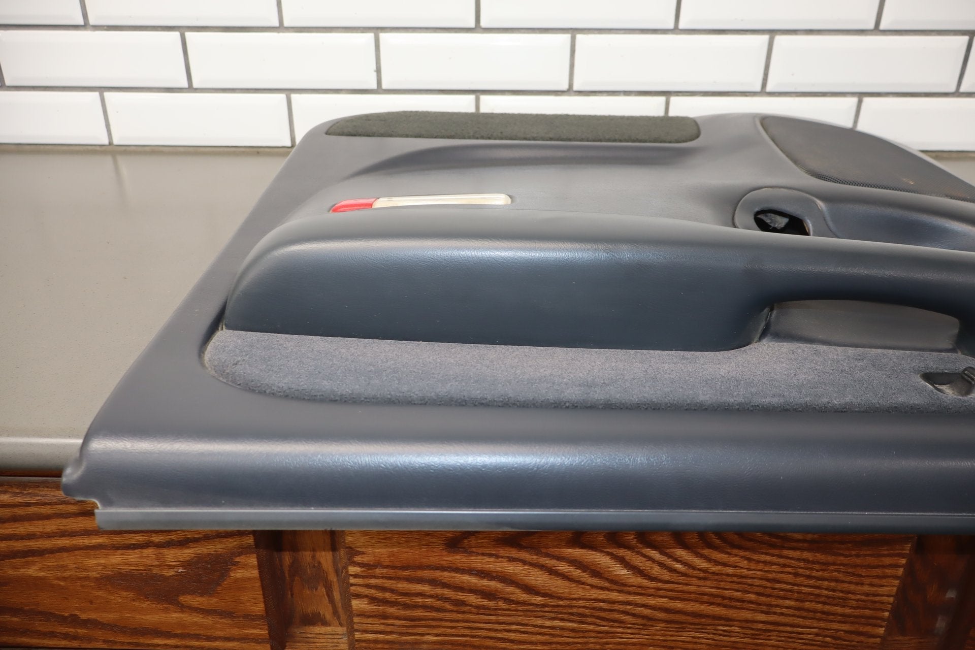 2002 Chevrolet Silverado 2500 Right Rear Door Trim Panel Graphite 12